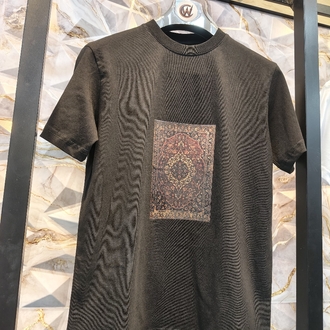 2022 Ön Kilim Baskılı Siyah Basic T-shirt