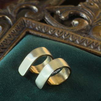 Sangal Earcuff