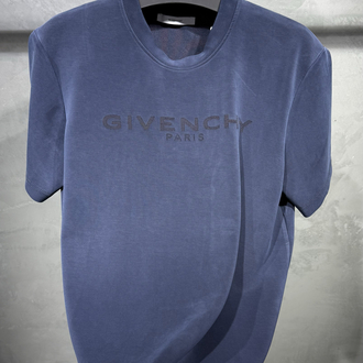 GIVENCHY T-SHIRT