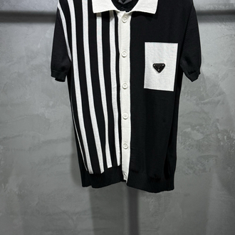 PRADA T-SHIRT