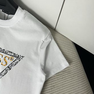 GUESS PREMİUM T-SHİRT