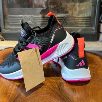 Adidas Ayakkabı Kız