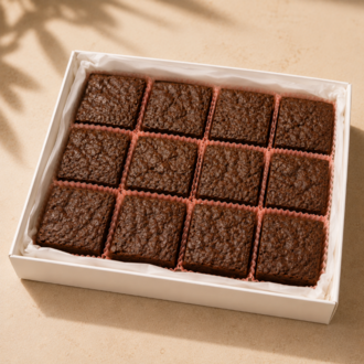 Tepsi Brownie, 12 Dilim | Bol Çikolatalı, Cevizli, Katkısız