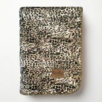 Wildcat – Leopar Desenli Yumuşak Polar TV Battaniyesi (135×175 cm)