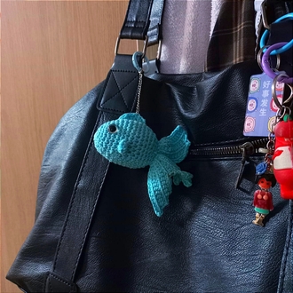küçük balık charm
