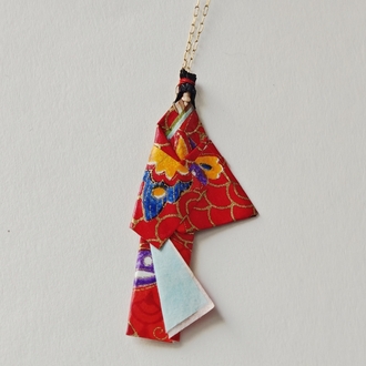 Kurenai Origami Kolye