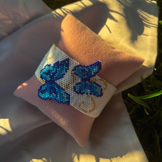 Kelebek motifli handmade bileklik