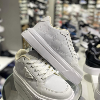Prada Downtown Kalın Tabanlı Beyaz Kadın Sneakers