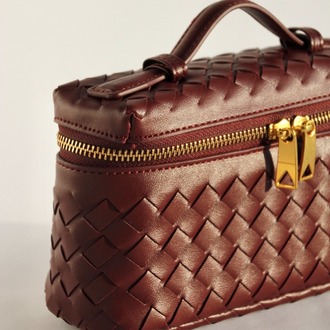 Valette- Burgundy 