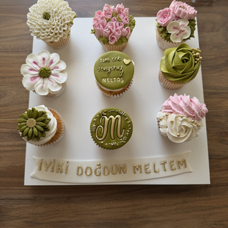 9’lu cupcake