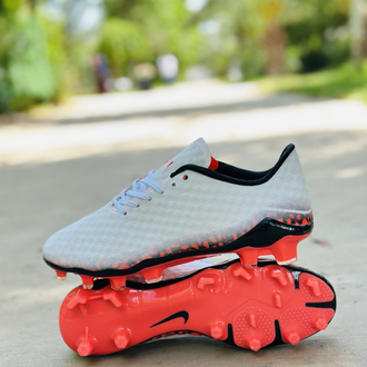 Yeni sezon Mercurial venom (Renk Değiştiren Model)