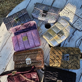 Zincirli Clutch Çantalar