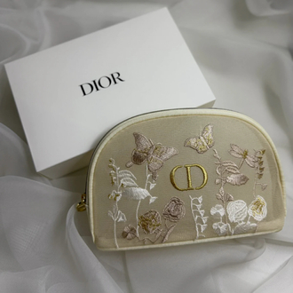 Dior Makyaj Çantası