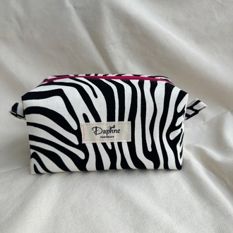 Zebra Sıvı Geçirmez Makyaj Çantası