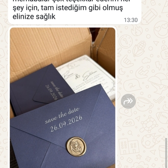 Renkli zarflı mühürlü davetiye