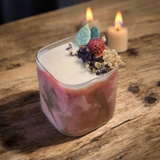Fresh Kokulu Doğal Mum – El Yapımı Soya Wax Mum, Kuru Çiçekler ve Mum Çiçek Detaylı
