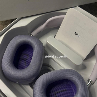 AirPods max