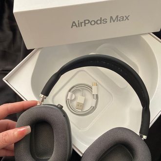 AirPods max