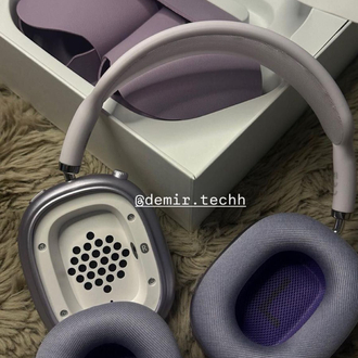 AirPods max