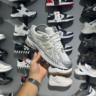 NEWBALANCE 1906R GÜMÜŞ