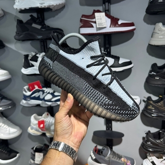 SİYAH BEBE MAVİ YEEZY