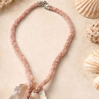 Ocean Whisper – Handmade Necklace with Seashells
