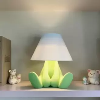 Loopy masa lambası