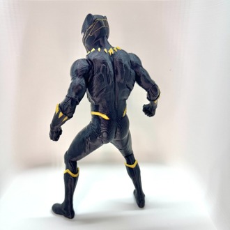 Özel Üretim Black Panther 3D Baskı Koleksiyon Figürü (18 cm)