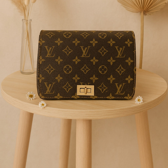 Vuitton Desenli Çapraz ve Omuz Çantası