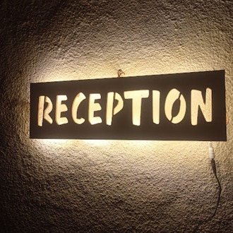 Işıklı Reception Tabelası