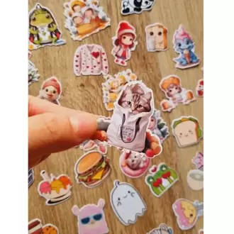 100+ Adet Kawaii Sticker Kutu