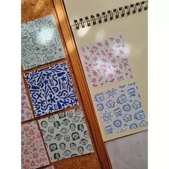 Doodle Desenli Scrapbook Kağıdı