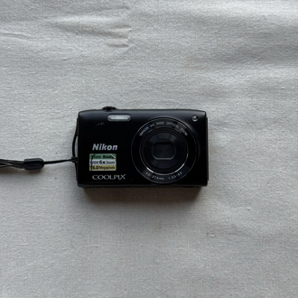 Nikon Coolpix S3200