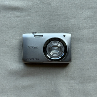 Nikon Coolpix A100