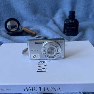 Sony cybershot W830