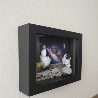 Astronot Figürlü 3D Tasarım Çerçeve
