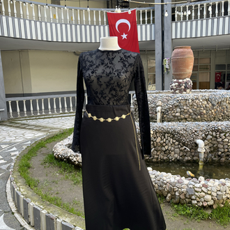 Kadın siyah zarif saten detay uzun etek