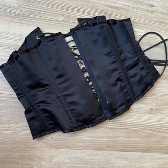Vintage gotik korse