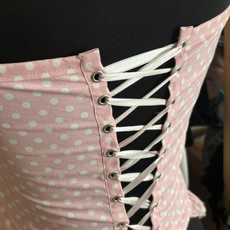 Dolly Up • Puantiye Korse