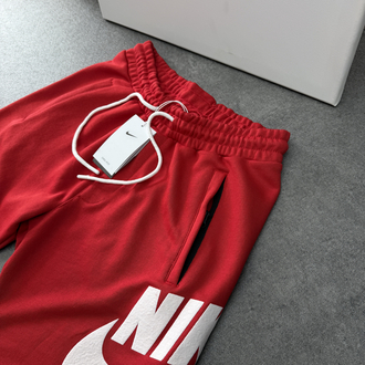 Nike Big Swoosh Logo Şort | Kırmızı