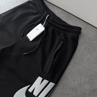 Nike Big Swoosh Logo Şort | Siyah