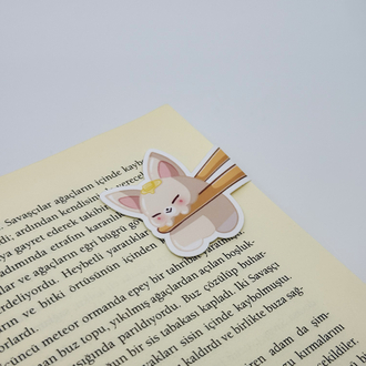 Mochi Foxiny Magnetic Bookmark