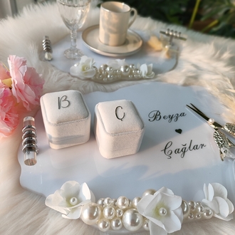 İnci işlemeli lüks set