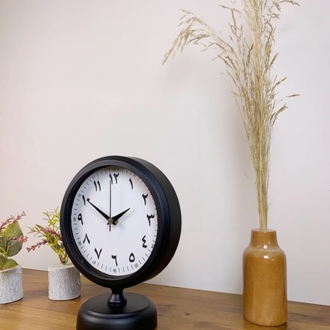 Siyah Metal Farsça Masa Saati 25×20 cm