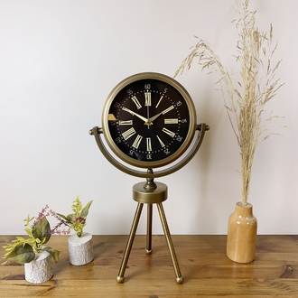 Eskitme Metal Mini Tripod Zarif Masa Saati 45×26 cm