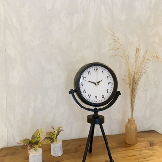 Siyah Metal Mini Tripod Farsça Masa Saati 45×26 cm