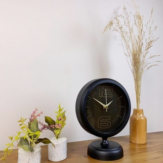 Siyah Metal Spor Masa Saati 25×20 cm
