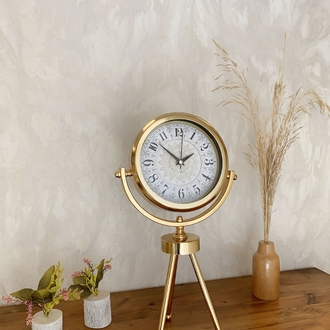 Gold Metal Mini Tripod Çini Desen Masa Saati 45×26 cm