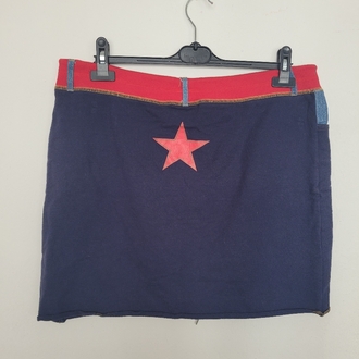 Sporty star skirt