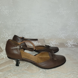 Vintage Brown shoes